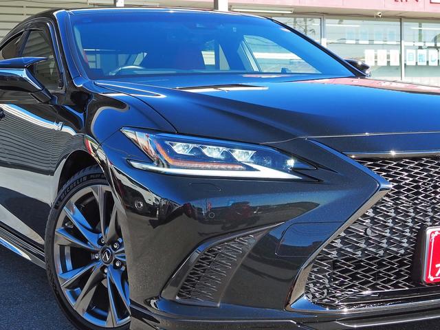 ＥＳ ＥＳ３００ｈ　Ｆスポーツ　ＴＲＤエアロ　ＴＲＤ４本出しマフラー　サンルーフ　純正ナビ　バックカメラ　セーフティシステム　レーダークルーズ　ＢＳＭ　デジタルインナーミラー　パワートランクリッド　ＨＵＤ　前後ドラレコ　ＥＴＣ（14枚目）