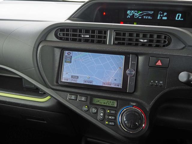 アクア Ｓ　純正ナビ　バックカメラ　フルセグＴＶ　ＤＶＤ再生　Ｂｌｕｅｔｏｏｔｈ　ステアリモコン　オートライト　オートエアコン　ＥＴＣ　スマートキー　ウィンカーミラー　電動格納ミラー（4枚目）
