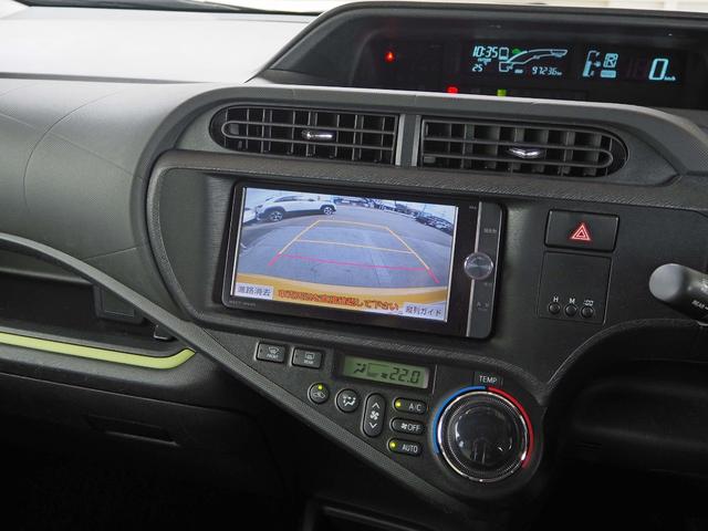 アクア Ｓ　純正ナビ　バックカメラ　フルセグＴＶ　ＤＶＤ再生　Ｂｌｕｅｔｏｏｔｈ　ステアリモコン　オートライト　オートエアコン　ＥＴＣ　スマートキー　ウィンカーミラー　電動格納ミラー（5枚目）