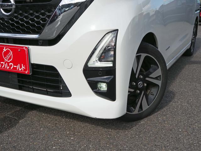 ルークス ハイウェイスター　Ｇターボプロパイロットエディション　純正９インチナビ　アラウンドビューモニター　エマージェンシーブレーキ　両側パワースライドドア　プロパイロット　前後ソナー　フルセグＴＶ　ＤＶＤ　Ｂｌｕｅｔｏｏｔｈ　ＬＥＤヘッドライト　ＥＴＣ（16枚目）