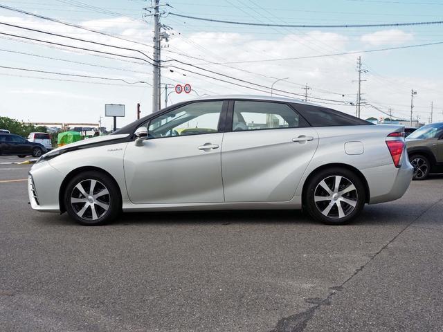 TOYOTA MIRAI BASE GRADE