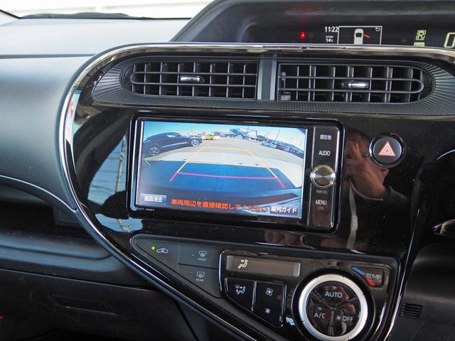 アクア S セーフティセンス プリクラッシュ 純正SDナビ バックカメラ フルセグTV Bluetooth LEDヘッドライト ETC ステアリモコン オートライト レーンディパーチャーアラート 先行車発進告知(5枚目)
