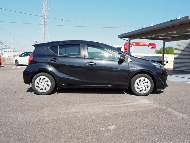 アクア S セーフティセンス プリクラッシュ 純正SDナビ バックカメラ フルセグTV Bluetooth LEDヘッドライト ETC ステアリモコン オートライト レーンディパーチャーアラート 先行車発進告知(14枚目)