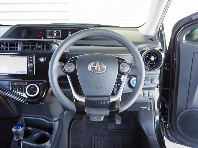 アクア S セーフティセンス プリクラッシュ 純正SDナビ バックカメラ フルセグTV Bluetooth LEDヘッドライト ETC ステアリモコン オートライト レーンディパーチャーアラート 先行車発進告知(21枚目)