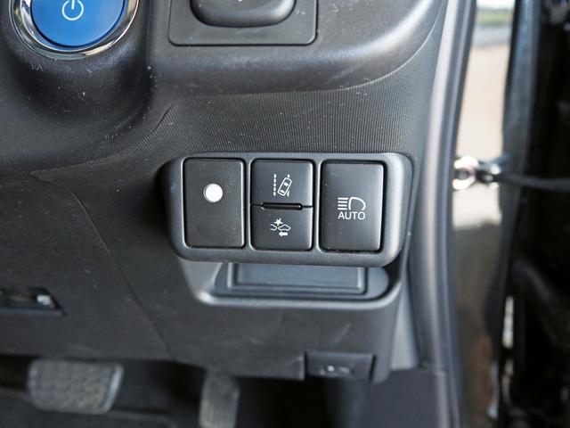 アクア S セーフティセンス プリクラッシュ 純正SDナビ バックカメラ フルセグTV Bluetooth LEDヘッドライト ETC ステアリモコン オートライト レーンディパーチャーアラート 先行車発進告知(25枚目)