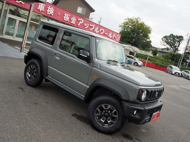 ジムニーシエラ ＪＣ　登録済み未使用車　純正フロアマット　セーフティサポート　デュアルカメラブレーキサポート　クルーズコントロール　ステアリモコン　リアソナー　アイドリングストップ　シートヒーター　スマートキー２個（6枚目）