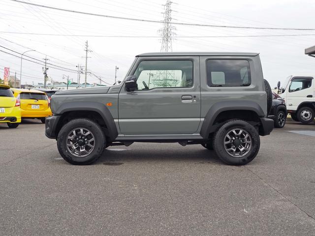 ジムニーシエラ ＪＣ　登録済み未使用車　純正フロアマット　セーフティサポート　デュアルカメラブレーキサポート　クルーズコントロール　ステアリモコン　リアソナー　アイドリングストップ　シートヒーター　スマートキー２個（11枚目）