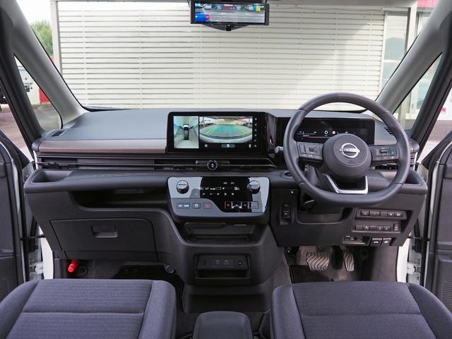 セレナ ｅ－パワー　ハイウェイスターＶ　純正１２．３インチナビ　アラウンドビューモニター　３６０度セーフティアシスト　プロパイロット　両側パワースライド　インテリジェントルームミラー　プロパイロットパーキング　ＡＣ１５００Ｗ　ＥＴＣ２．０（3枚目）