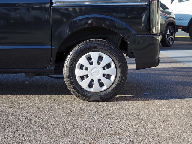 NV100クリッパーバン DX GLパッケージ ハイルーフ 純正ナビ バックカメラ インテリジェントエマージェンシーブレーキ リアソナー オートライト アイドリングストップ フルセグTV Bluetooth 前後ドラレコ ETC キーレス(18枚目)