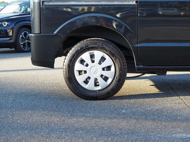 NV100クリッパーバン DX GLパッケージ ハイルーフ 純正ナビ バックカメラ インテリジェントエマージェンシーブレーキ リアソナー オートライト アイドリングストップ フルセグTV Bluetooth 前後ドラレコ ETC キーレス(19枚目)