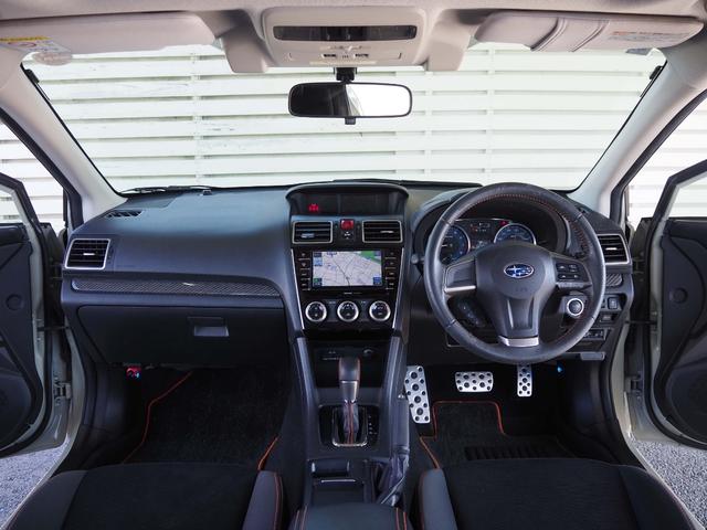 XV 2.0i-L アイサイト サンルーフ 純正ナビ バックカメラ アイサイトver3 レーダークルーズ ディスチャージヘッドライト パドルシフト ルーフレール フルセグTV DVD Bluetooth ETC スマートキー2個(3枚目)