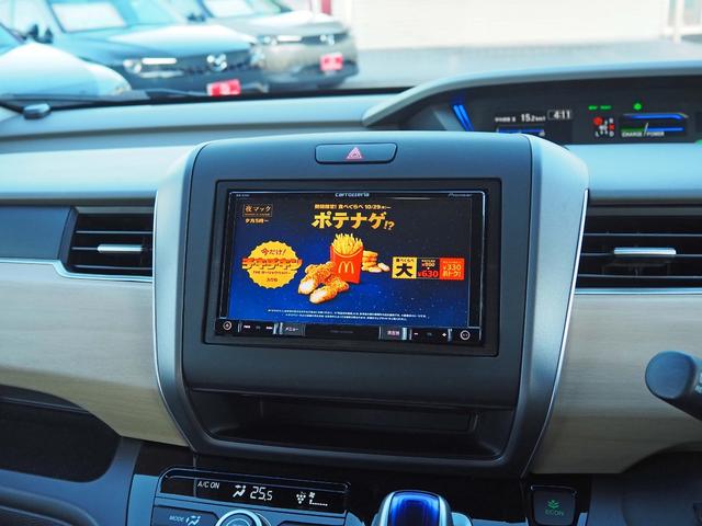 フリードハイブリッド ハイブリッド・Gホンダセンシング 後席モニター フルセグSDナビ バックカメラ 両側パワースライド ホンダセンシング レーダークルーズ LEDヘッドライト DVD USB Bluetooth 前後ドラレコ ETC スマートキー2個(6枚目)