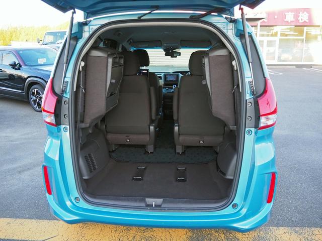 フリードハイブリッド ハイブリッド・Gホンダセンシング 後席モニター フルセグSDナビ バックカメラ 両側パワースライド ホンダセンシング レーダークルーズ LEDヘッドライト DVD USB Bluetooth 前後ドラレコ ETC スマートキー2個(40枚目)