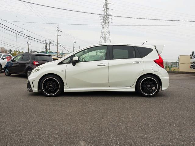 ノート メダリスト　ＩＭＰＵＬフルエアロ＆ダウンサス　ＩＭＰＵＬ１７インチＡＷ　純正ナビ　アラウンドビューモニター　フルセグＴＶ　ＤＶＤ　Ｂｌｕｅｔｏｏｔｈ　ＬＥＤヘッドライト　ハーフレザーシート　ＥＴＣ　スマートキー（17枚目）