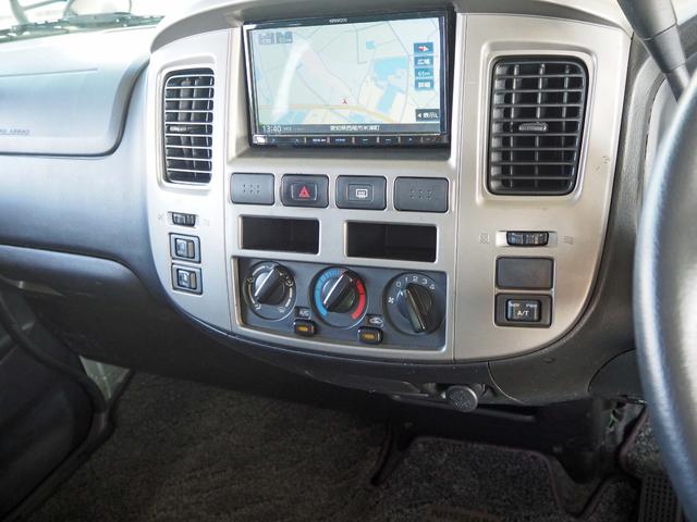 キャラバンコーチ DX 10人乗り ケンウッドメモリーナビ 後席モニター バックカメラ フルセグTV DVD再生 Bluetooth キーレス(22枚目)