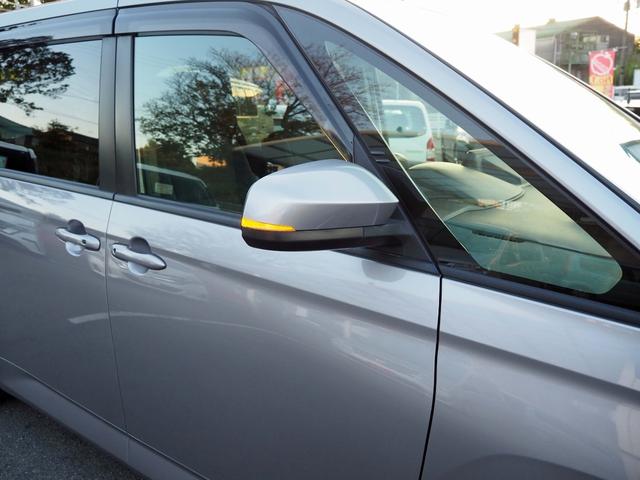 ランディ Ｇ　車検整備付き　セーフティセンス　両側パワースライドドア　ＳＤナビ　バックカメラ　フルセグＴＶ　レーダークルコン　パーキングブレーキサポート　ＬＥＤヘッドライト　シートヒーター　プリクラッシュセーフティ（13枚目）