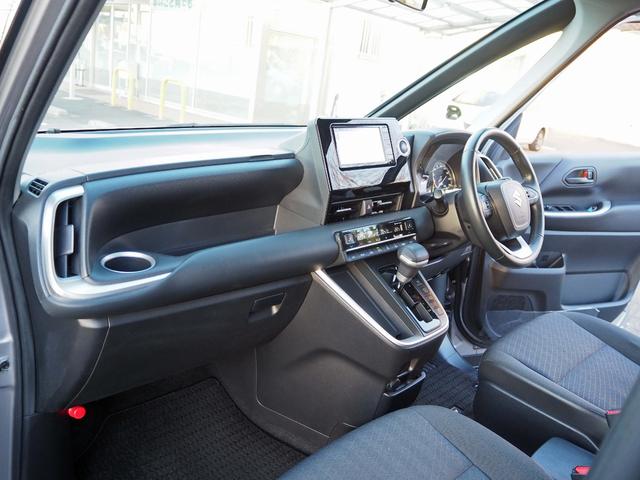 ランディ Ｇ　車検整備付き　セーフティセンス　両側パワースライドドア　ＳＤナビ　バックカメラ　フルセグＴＶ　レーダークルコン　パーキングブレーキサポート　ＬＥＤヘッドライト　シートヒーター　プリクラッシュセーフティ（31枚目）