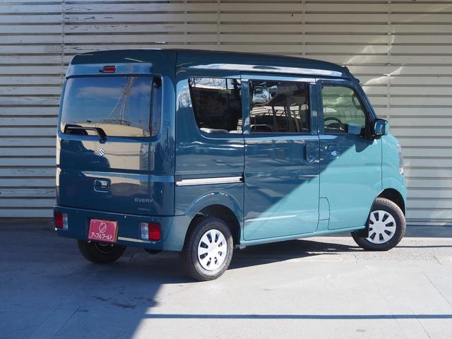 エブリイ ジョイン　登録済み未使用車　純正ディスプレイオーディオ　アップルカープレイ＆アンドロイドオート　バックカメラ　セーフティサポート　両側スライドドア　イージークローザー　ＬＥＤヘッドライト　純正フロアマット（2枚目）