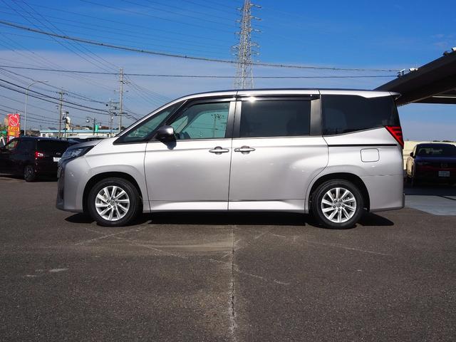 ランディ Ｇ　車検整備付き　セーフティセンス　両側パワースライドドア　ＳＤナビ　バックカメラ　フルセグＴＶ　レーダークルコン　パーキングブレーキサポート　ＬＥＤヘッドライト　シートヒーター　プリクラッシュセーフティ（15枚目）