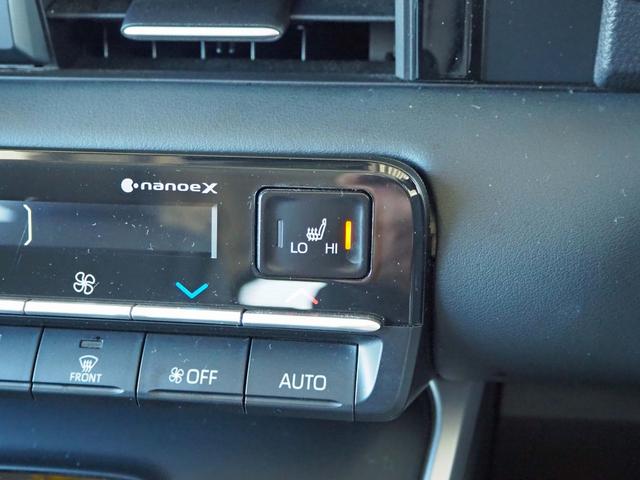 ランディ Ｇ　車検整備付き　セーフティセンス　両側パワースライドドア　ＳＤナビ　バックカメラ　フルセグＴＶ　レーダークルコン　パーキングブレーキサポート　ＬＥＤヘッドライト　シートヒーター　プリクラッシュセーフティ（28枚目）