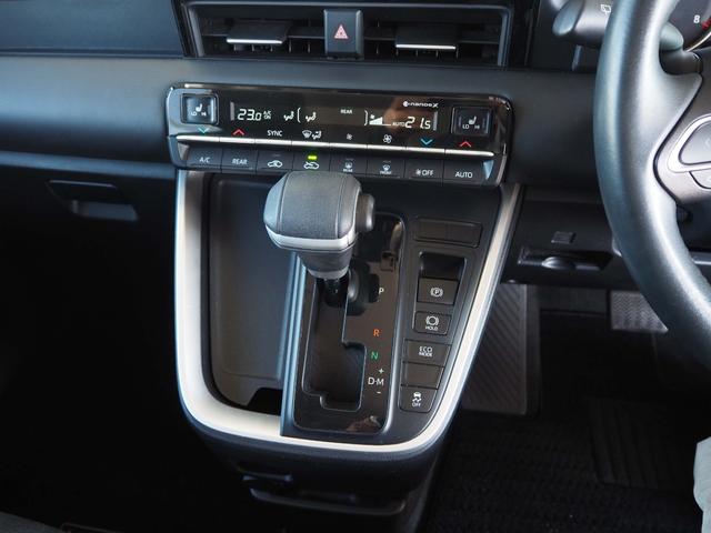 ランディ Ｇ　車検整備付き　セーフティセンス　両側パワースライドドア　ＳＤナビ　バックカメラ　フルセグＴＶ　レーダークルコン　パーキングブレーキサポート　ＬＥＤヘッドライト　シートヒーター　プリクラッシュセーフティ（30枚目）