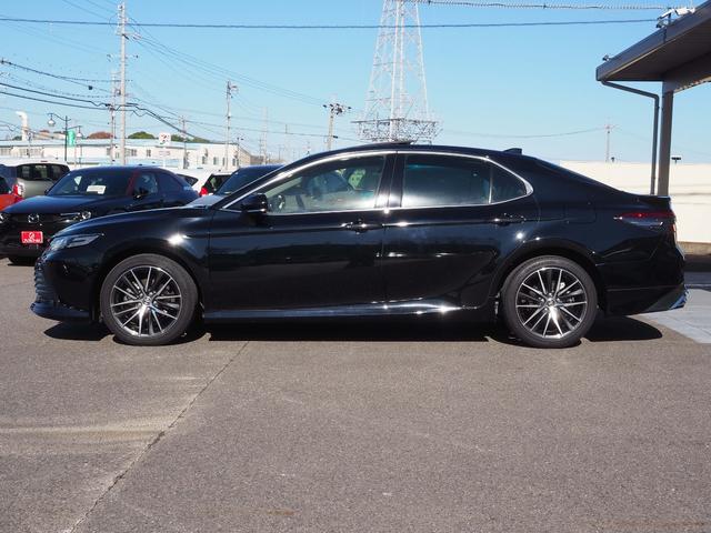 カムリ Ｇレザーパッケージ　セーフティセンス　パノラマムーンルーフ　９インチディスプレイオーディオナビ　パノラミックビューモニター　革シート　パワーシート　シートヒーター　レーダークルコン　デジタルインナーミラー型前後ドラレコ（17枚目）