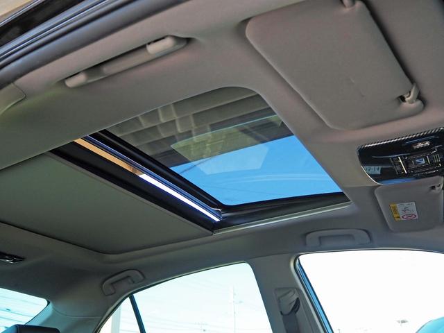 カムリ Ｇレザーパッケージ　セーフティセンス　パノラマムーンルーフ　９インチディスプレイオーディオナビ　パノラミックビューモニター　革シート　パワーシート　シートヒーター　レーダークルコン　デジタルインナーミラー型前後ドラレコ（18枚目）