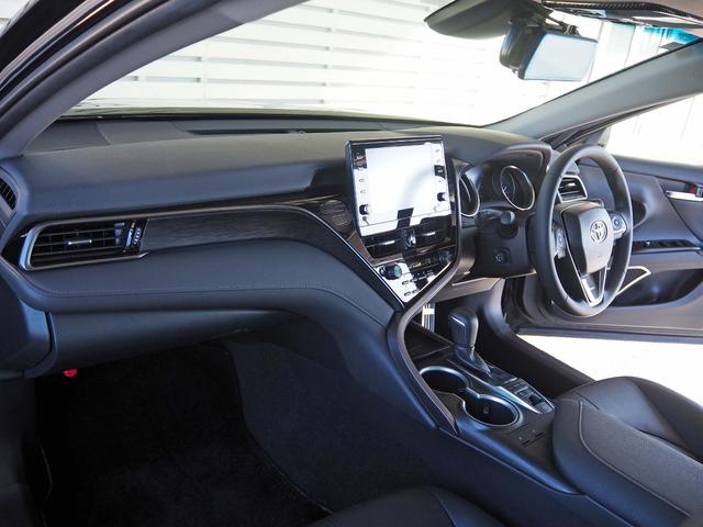 カムリ Ｇレザーパッケージ　セーフティセンス　パノラマムーンルーフ　９インチディスプレイオーディオナビ　パノラミックビューモニター　革シート　パワーシート　シートヒーター　レーダークルコン　デジタルインナーミラー型前後ドラレコ（33枚目）