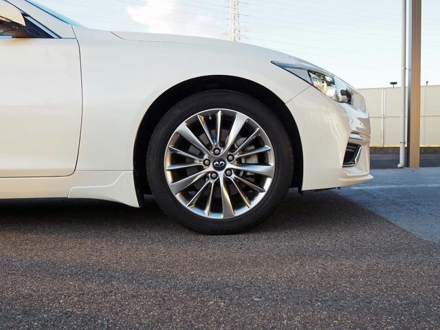 スカイライン ２００ＧＴ－ｔタイプＰ　全方位運転支援システム　純正コネクトナビ　全周囲カメラ　フルセグＴＶ　黒革シート　シートヒーター　パワーシート　ＬＥＤヘッドライト　インテリジェントクルコン　前方衝突警報　後方衝突防止支援　前後ソナー（24枚目）