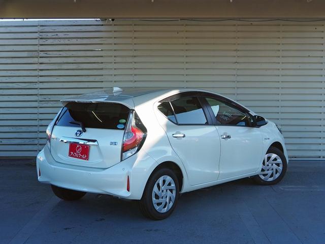 アクア Ｓスタイルブラック　純正ナビ　バックカメラ　セーフティセンスＣ　プリクラッシュセーフティ　前後ソナー　地デジＴＶ　Ｂｌｕｅｔｏｏｔｈ　ステアリモコン　オートライト　ドラレコ　ＥＴＣ　スマートキー（2枚目）