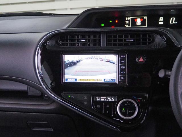 アクア Ｓスタイルブラック　純正ナビ　バックカメラ　セーフティセンスＣ　プリクラッシュセーフティ　前後ソナー　地デジＴＶ　Ｂｌｕｅｔｏｏｔｈ　ステアリモコン　オートライト　ドラレコ　ＥＴＣ　スマートキー（5枚目）