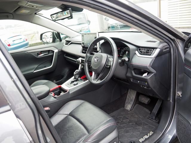 ＲＡＶ４ アドベンチャー　オフロードパッケージ　純正ディスプレイオーディオ　バックカメラ　レーダークルーズ　ＢＳＭ　デジタルインナーミラー　ＬＥＤライト　黒革＆パワーシート　シートベンチレーション　おくだけ充電　前後ドラレコ　ＥＴＣ（22枚目）