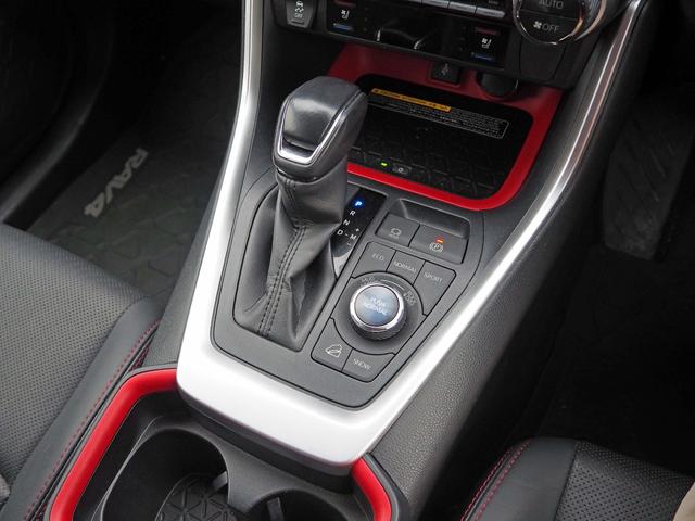 ＲＡＶ４ アドベンチャー　オフロードパッケージ　純正ディスプレイオーディオ　バックカメラ　レーダークルーズ　ＢＳＭ　デジタルインナーミラー　ＬＥＤライト　黒革＆パワーシート　シートベンチレーション　おくだけ充電　前後ドラレコ　ＥＴＣ（29枚目）