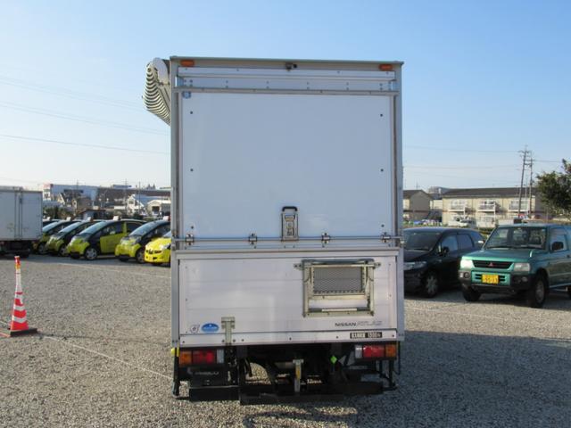キッチンカー 移動販売車 ケータリングカー AT オーニング付き 3槽シンク コールドテーブル ステンレス作業台 換気扇 LED照明 バックモニター 100V外部電源 給排水タンク 庫内設備新品(7枚目)