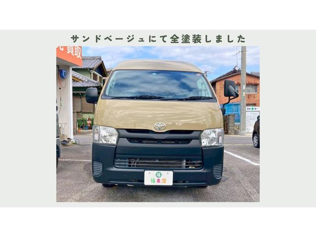 ハイエースバン ウェルキャブ 車椅子2基仕様 Bタイプ ルーフサイドウィンドウなし 純正ナビ 車いすリフト ストレッチャー積載可 オートサイドステップ バックカメラ付き オールペン(11枚目)