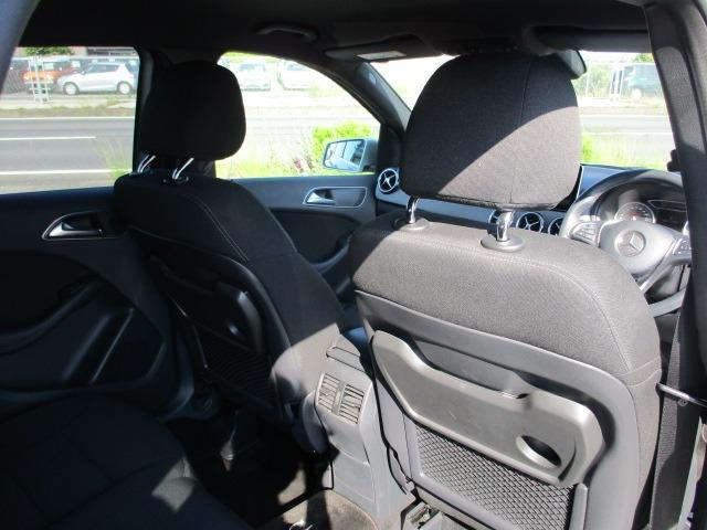 Ｂクラス Ｂ１８０　後期型　純正ナビ　バックカメラ　レーダークルーズコントロール　ブラインドスポット　シートヒーター　ＬＥＤヘッドライト　キーレスゴー　スマートキー　ＥＴＣ（29枚目）