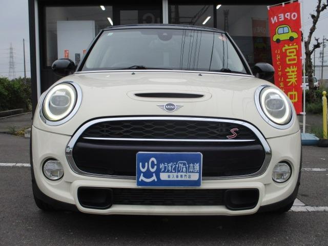 ＭＩＮＩ クーパーＳＤ　中期型　純正ナビ　Ｂｌｕｅｔｏｏｔｈオーディオ　バックカメラ　アダプティブクルーズコントロール　インテリジェントセーフティ　コンフォートアクセス　ＥＴＣ　　ユニオンジャックテール　ＬＥＤオートライト（11枚目）