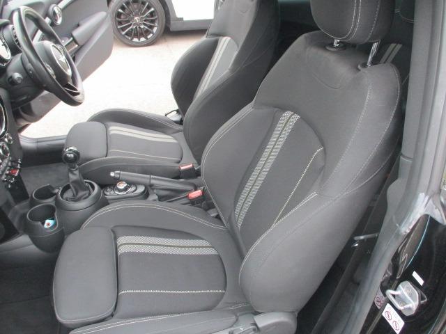 MINI クーパーS 6速マニュアル 中期型 純正ナビ Bluetoothオーディオ バックカメラ インテリジェントセーフティ アダプティブクルーズコントロール ユニオンジャックテール ETC スマートキー(42枚目)