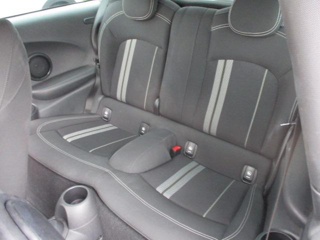 MINI クーパーS 6速マニュアル 中期型 純正ナビ Bluetoothオーディオ バックカメラ インテリジェントセーフティ アダプティブクルーズコントロール ユニオンジャックテール ETC スマートキー(44枚目)