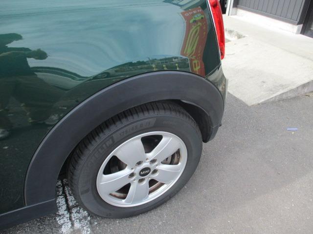 MINI 中期型 純正ナビ バックカメラ Bluetoothオーディオ ETC コンフォートアクセス スマートキー ユニオンジャックテール LEDオートライト(31枚目)