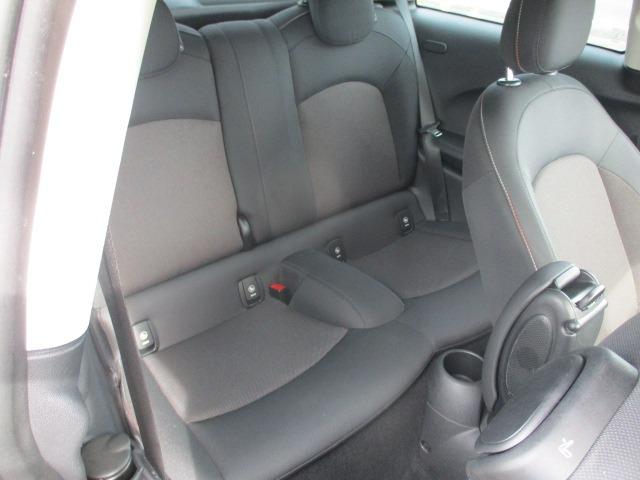 MINI 中期型 純正ナビ バックカメラ Bluetoothオーディオ ETC コンフォートアクセス スマートキー ユニオンジャックテール LEDオートライト(37枚目)