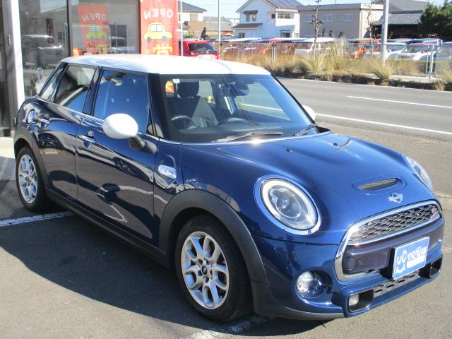 ＭＩＮＩ クーパーＳ　純正ナビゲーション　Ｂｌｕｅｔｏｏｔｈオーディオ　ＥＴＣ　ターボ　アイドリングストップ　ＬＥＤオートライト　ＬＥＤフォグライト　純正１６インチアルミホイール（16枚目）