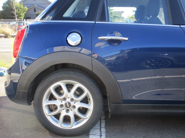 ＭＩＮＩ クーパーＳ　純正ナビゲーション　Ｂｌｕｅｔｏｏｔｈオーディオ　ＥＴＣ　ターボ　アイドリングストップ　ＬＥＤオートライト　ＬＥＤフォグライト　純正１６インチアルミホイール（18枚目）