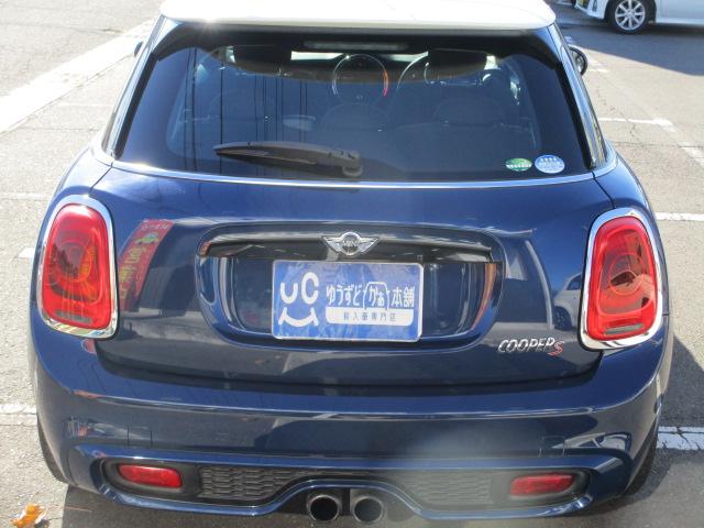 ＭＩＮＩ クーパーＳ　純正ナビゲーション　Ｂｌｕｅｔｏｏｔｈオーディオ　ＥＴＣ　ターボ　アイドリングストップ　ＬＥＤオートライト　ＬＥＤフォグライト　純正１６インチアルミホイール（23枚目）