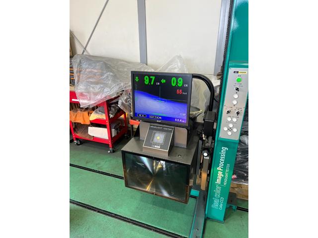 ＭＩＮＩ クーパー　クラブマン　後期型　ツインサンルーフ　ツートンカラー　オートＨＩＤヘッドライト　Ｂカメラ　ＫＥＮＷＯＯＤ製Ｂｌｕｅｔｏｏｔｈ対応ナビ　フルセグＴＶ視聴可　ＥＴＣ　アンビエントライト　純正１５インチＡＷ（57枚目）