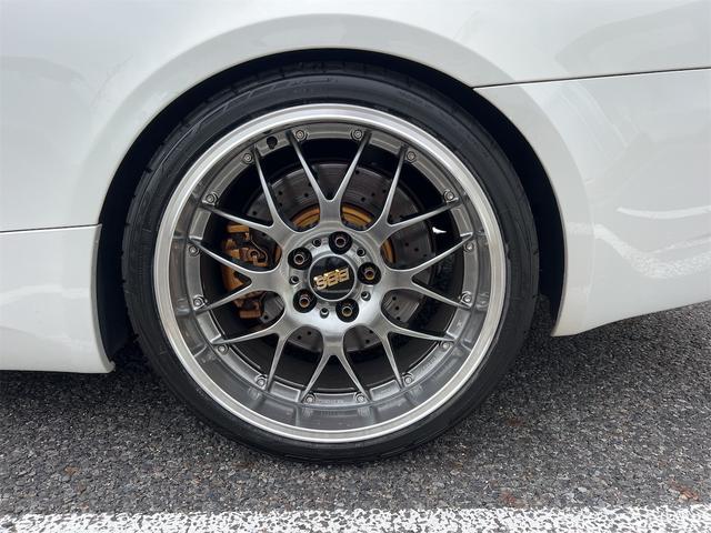 Ｍ３ Ｍ３クーペ　スーパースプリントＦ１レースマフラー　ローダウン　社外センターパイプ　社外スピーカー　トランクスピーカーシステム　ＢＢＳ１９インチアルミ　カーボンパーツ（23枚目）