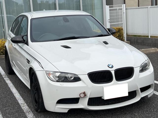 Ｍ３ Ｍ３　正規ディーラー車　車高調　ハーマン２０インチアルミ　ＡＣシュニッツァーステアリング　カーボンパーツ　ＬＣＩモデル　フロントバケットシート　前後ソナー　クルーズコントロール　純正ナビ（6枚目）