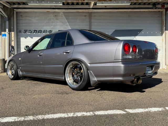 スカイライン ＧＴ　ＲＢ２５ＤＥＴエンジン載替　ＧＴ－Ｒミッション（３０Ａ）　車高調　社外マフラー　１８インチアルミホイール　タイミングベルト交換　ＯＲＣシングルクラッチ　ヘッドライト左右新品（18枚目）