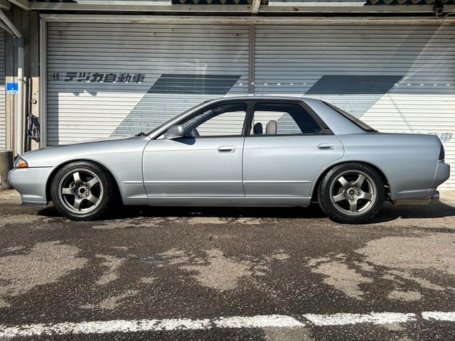 スカイライン ＧＴＳタイプＸ　ＲＢ２０ＤＥボルトオンターボ　ミッション載替　車高調　Ｒ３２ＧＴ－Ｒホイール　社外マフラー　エアクリ　同色全塗装　タイミングベルト　ウォーターポンプ交換（12枚目）