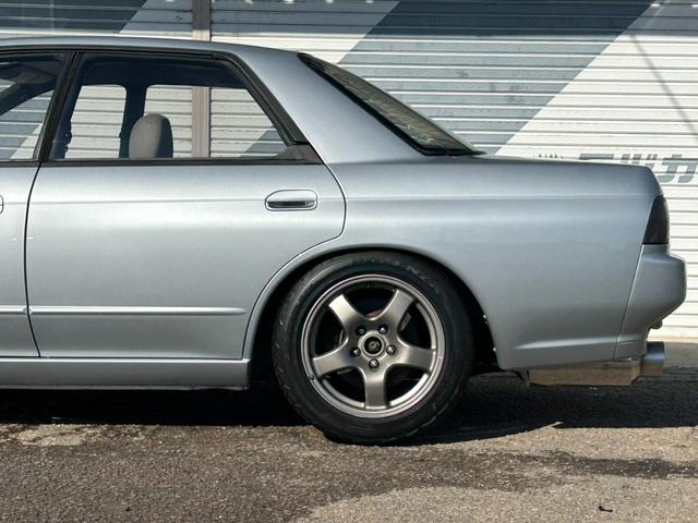 スカイライン ＧＴＳタイプＸ　ＲＢ２０ＤＥボルトオンターボ　ミッション載替　車高調　Ｒ３２ＧＴ－Ｒホイール　社外マフラー　エアクリ　同色全塗装　タイミングベルト　ウォーターポンプ交換（14枚目）